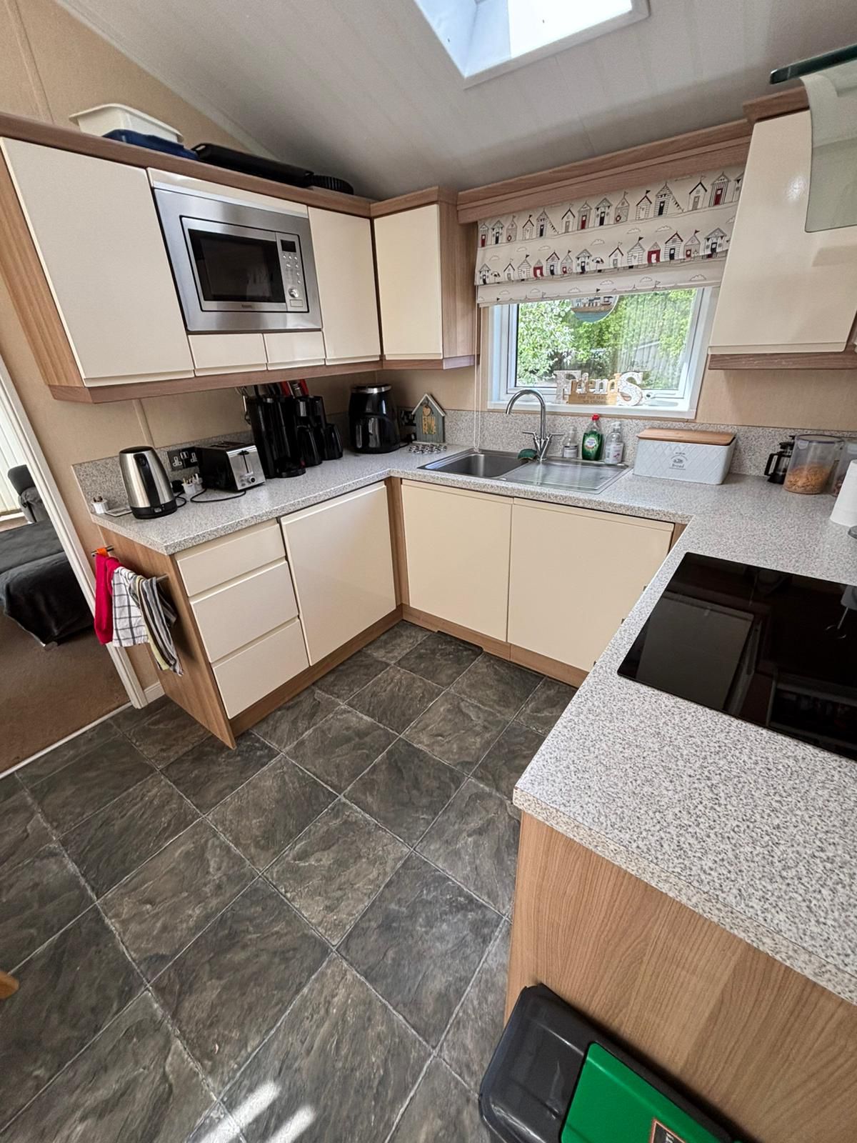 WORDT VERWACHT - Atlas Jasmine Lodge Super - 12.80 x 3.85 - 2 slaapkamers