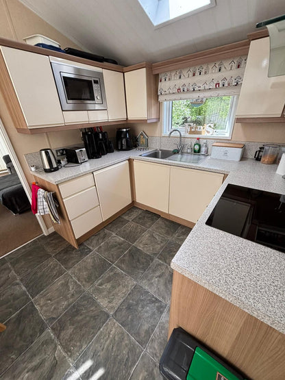 WORDT VERWACHT - Atlas Jasmine Lodge Super - 12.80 x 3.85 - 2 slaapkamers
