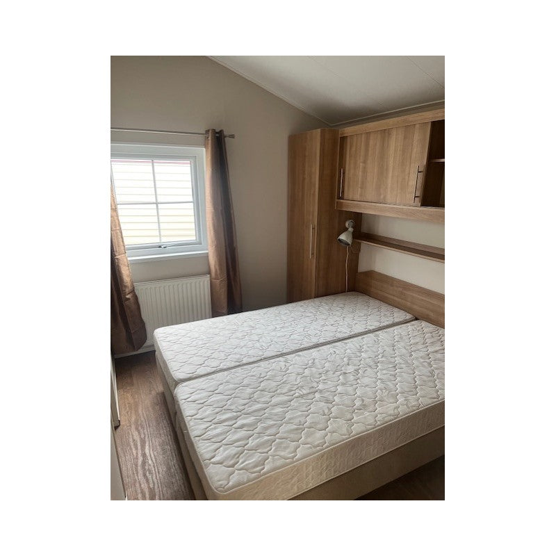 Uniek Arcabo chalet 11.50 x 4.30 - 2 slaapkamers Verkocht!!